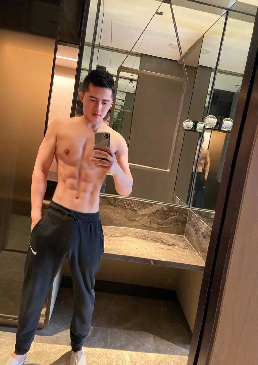 微信图片_20250415174716.jpg